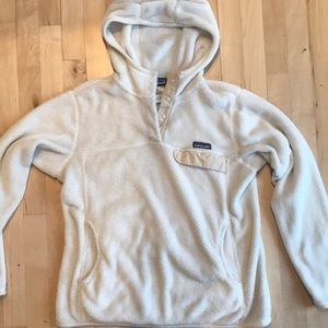 Women’s Patagonia large  retool fleece with hood